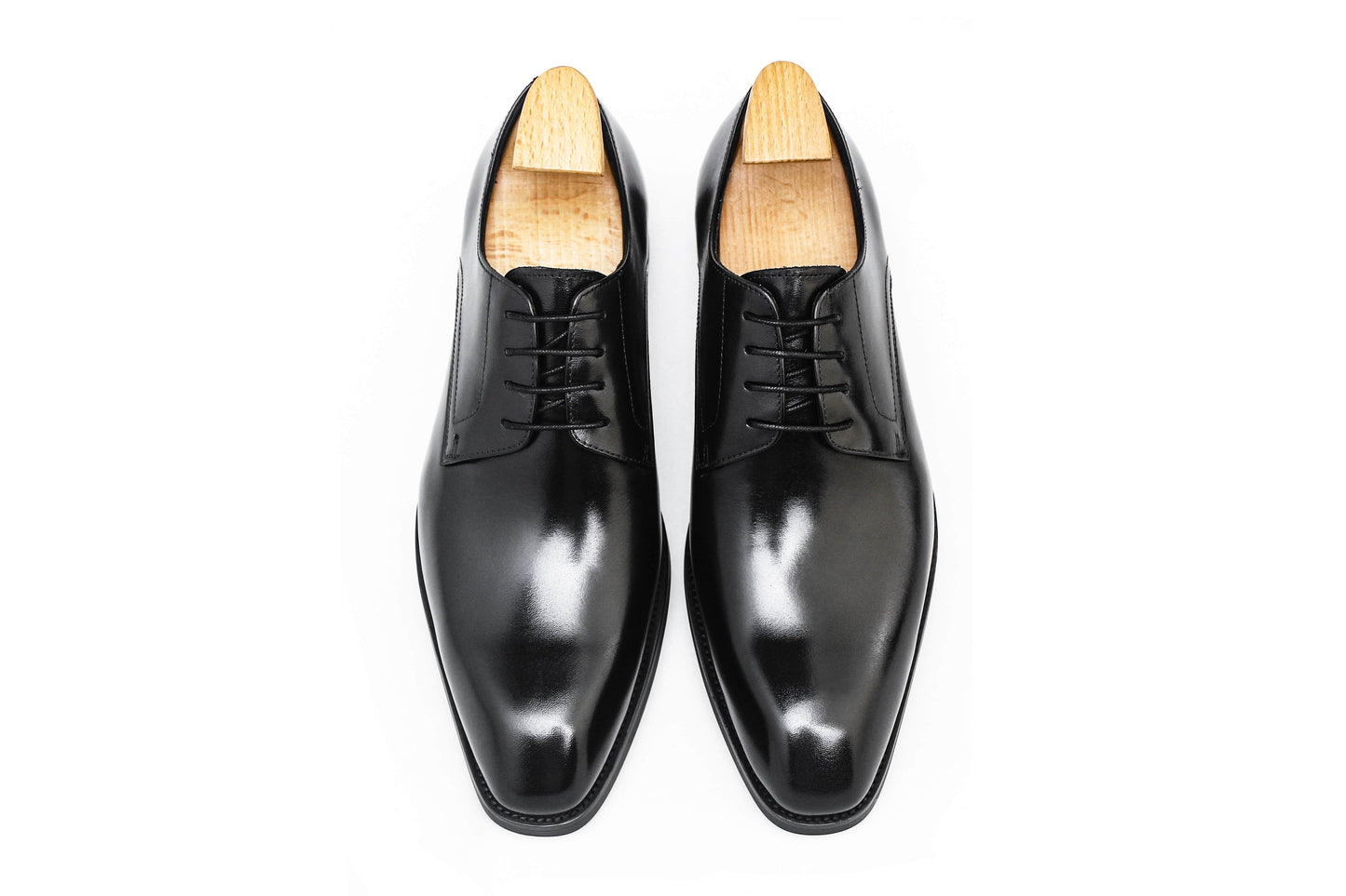 Black Whole-cut Oxford Shoes | Hides&Cult