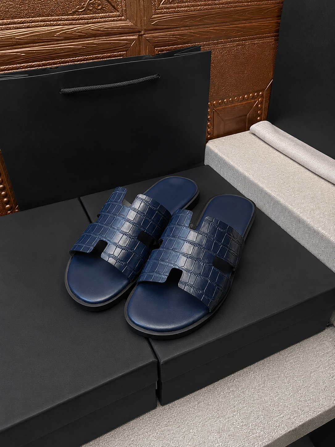 Austin Mens Slippers in Blue Croco Leather - H Style | Hides&Cult