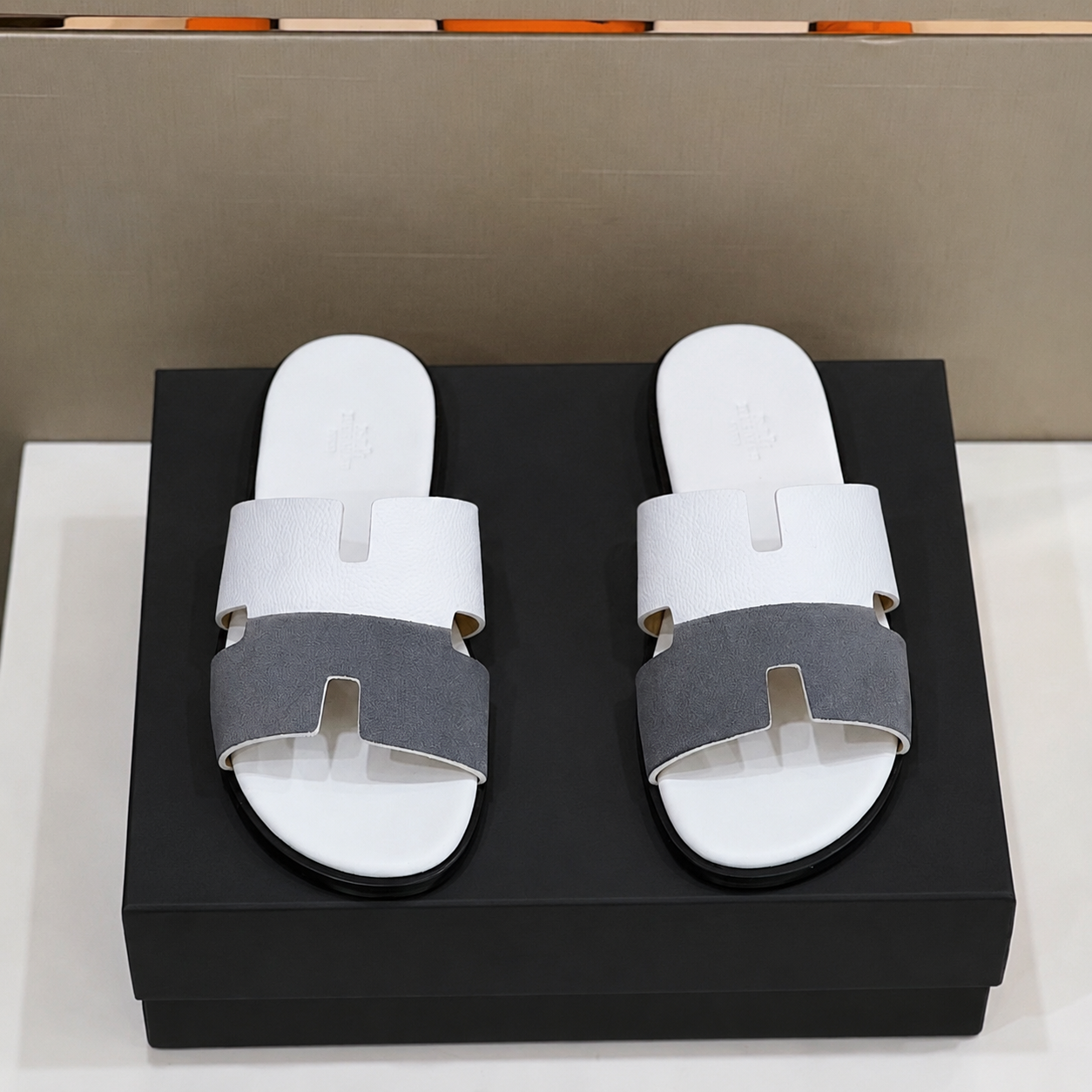 Austin Mens Slippers in White - Grey Suede Two Tone Leather | Hides&Cult