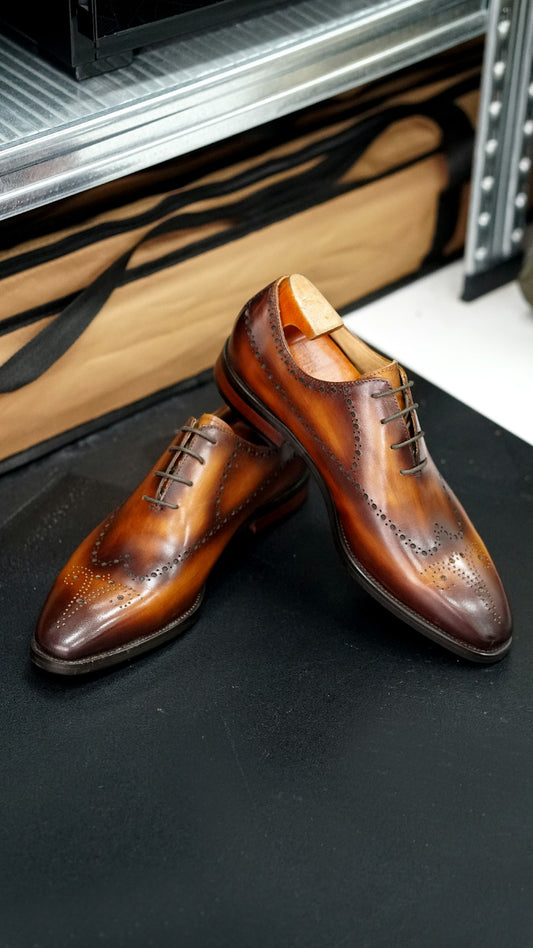 Hand Painted Tan Brown Patina Luxury Italian Brogue Shoes | Hides&Cult