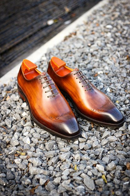 Grey Patina Finish Whole-cut Oxfords | Hides&Cult