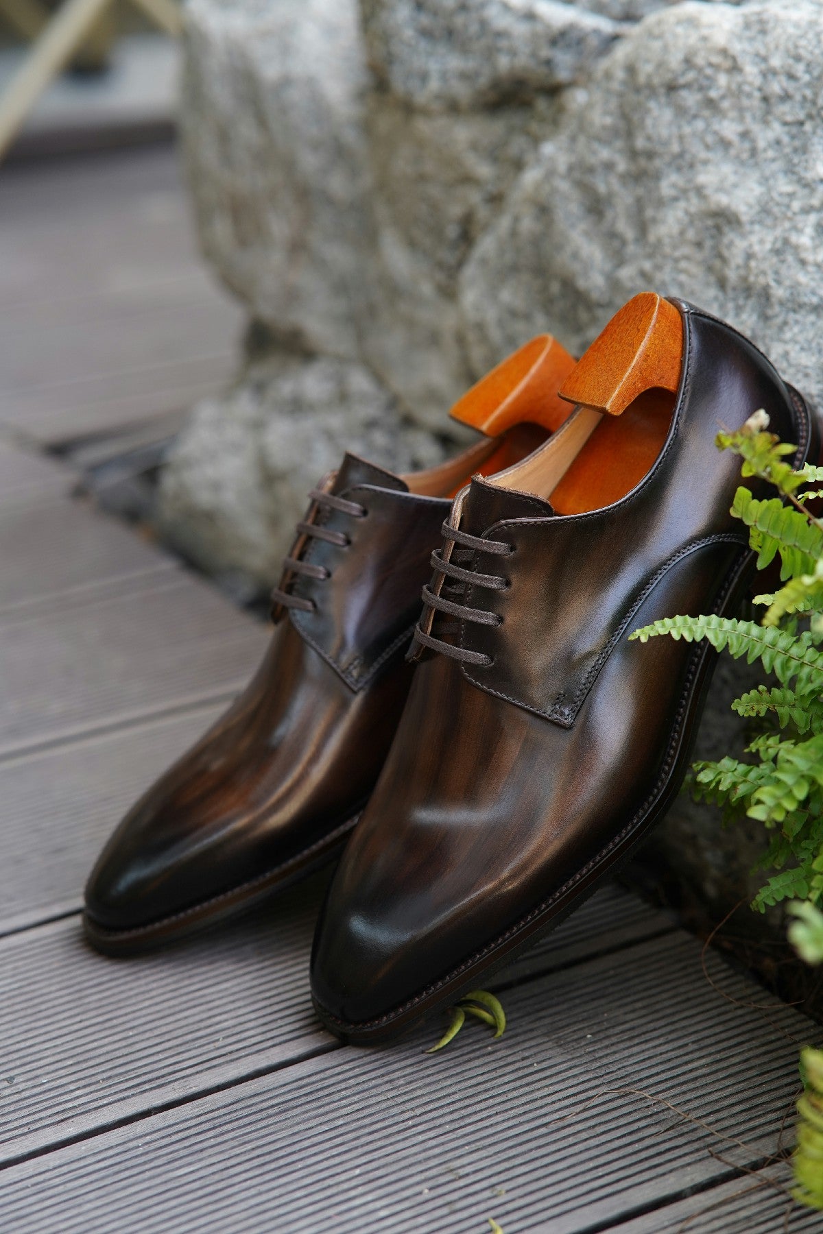 Dark Brown Patina Stroke Finish Effect Derby Lace Up Shoes - Pointed Toe | Hides&Cult