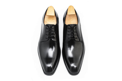 Black Whole-cut Oxford Shoes | Hides&Cult