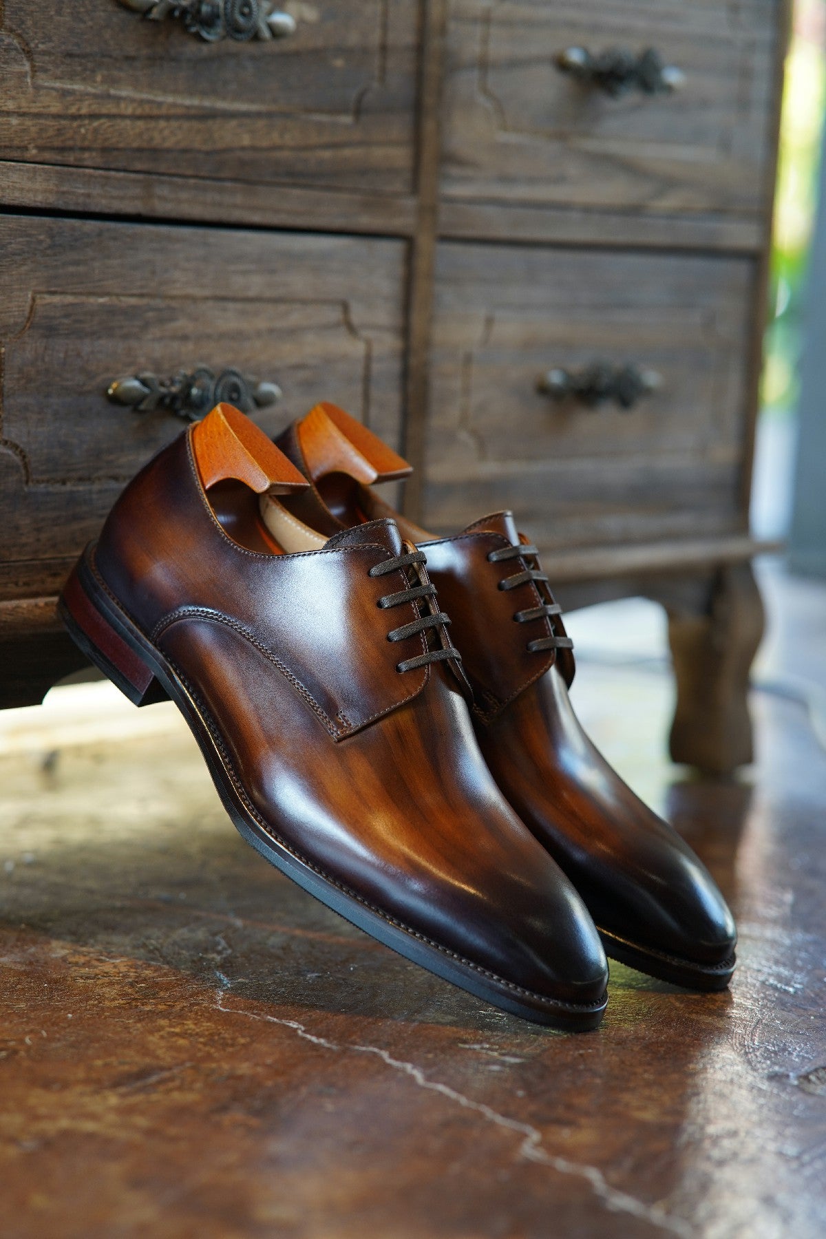 Tan Patina Stroke Finish Effect Derby Lace Up Shoes - Pointed Toe | Hides&Cult