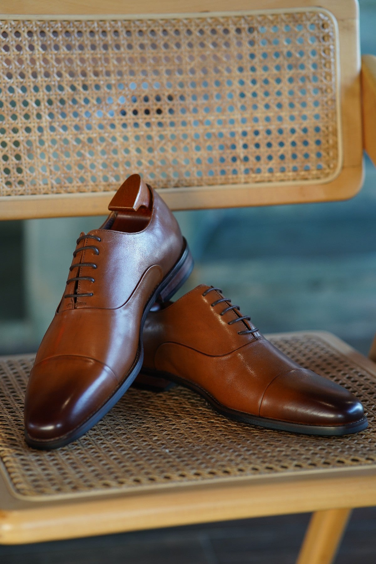 Black Cap Toe Leather Oxfords - Italian Square Toe | Hides&Cult