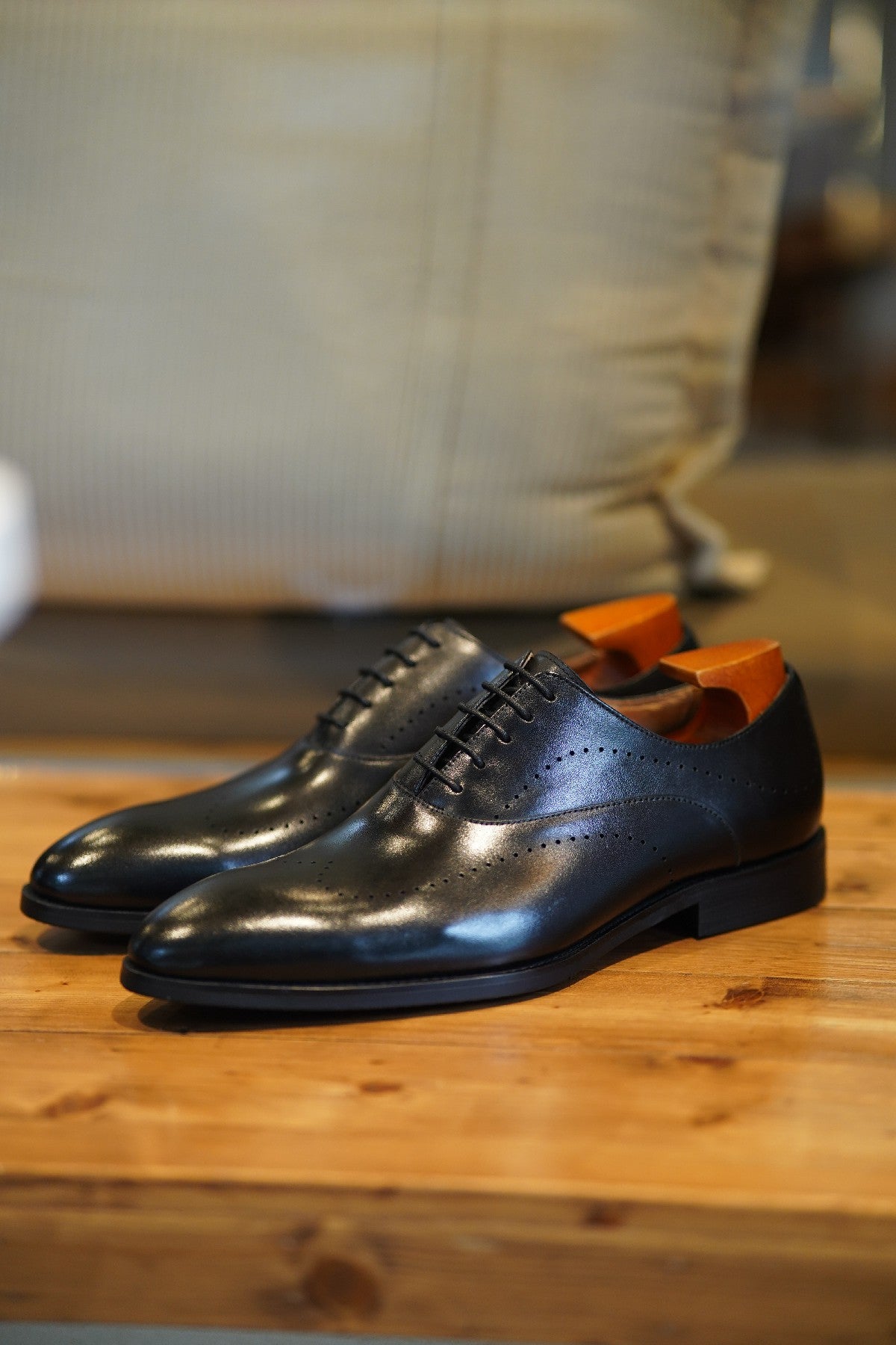 Black Luxury Italian Cut Oxford Shoes | Hides&Cult