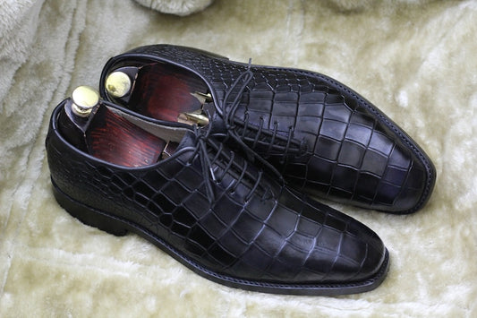 Croco Textured Lace Up Shoes - Black | Hides&Cult