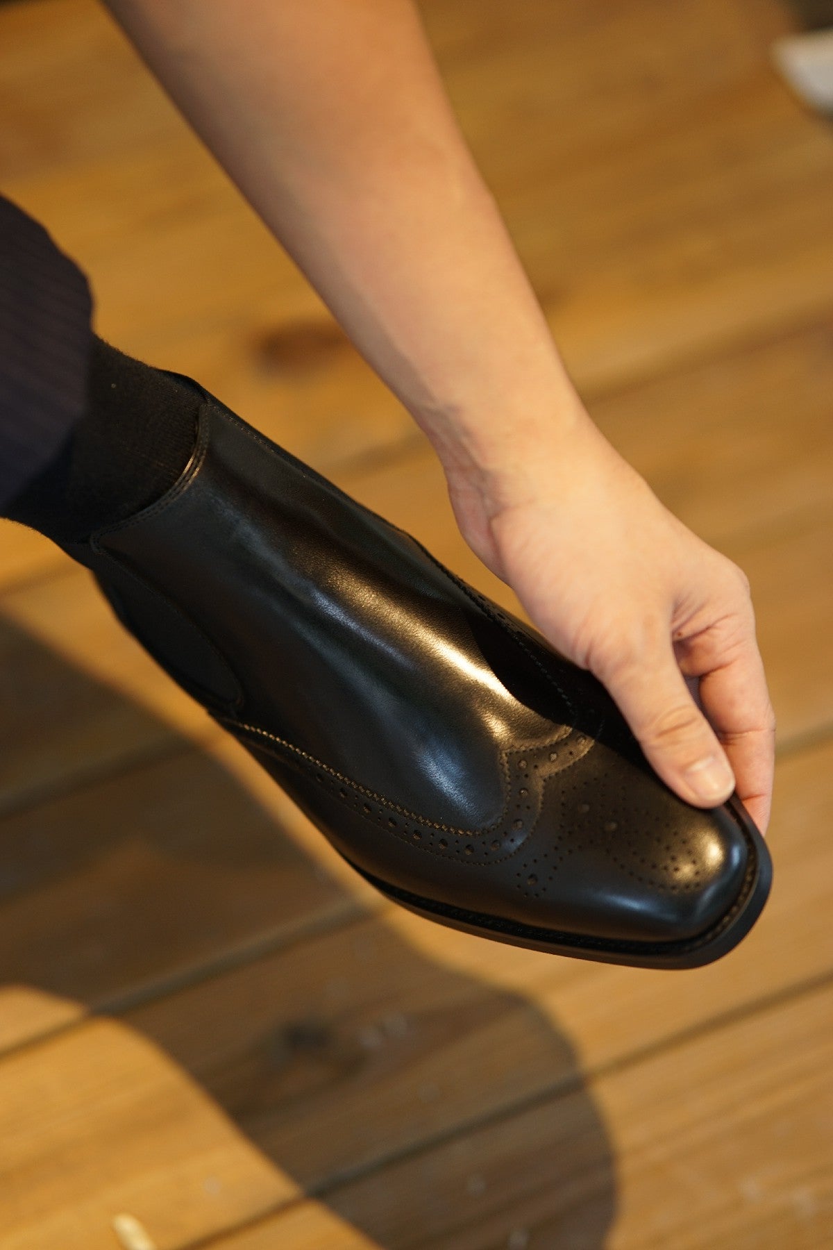 Black Wing Brogue Side Stretch Leather Chelsea Boots | Hides&Cult