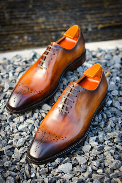 Grey Patina Finish Whole-cut Oxfords | Hides&Cult