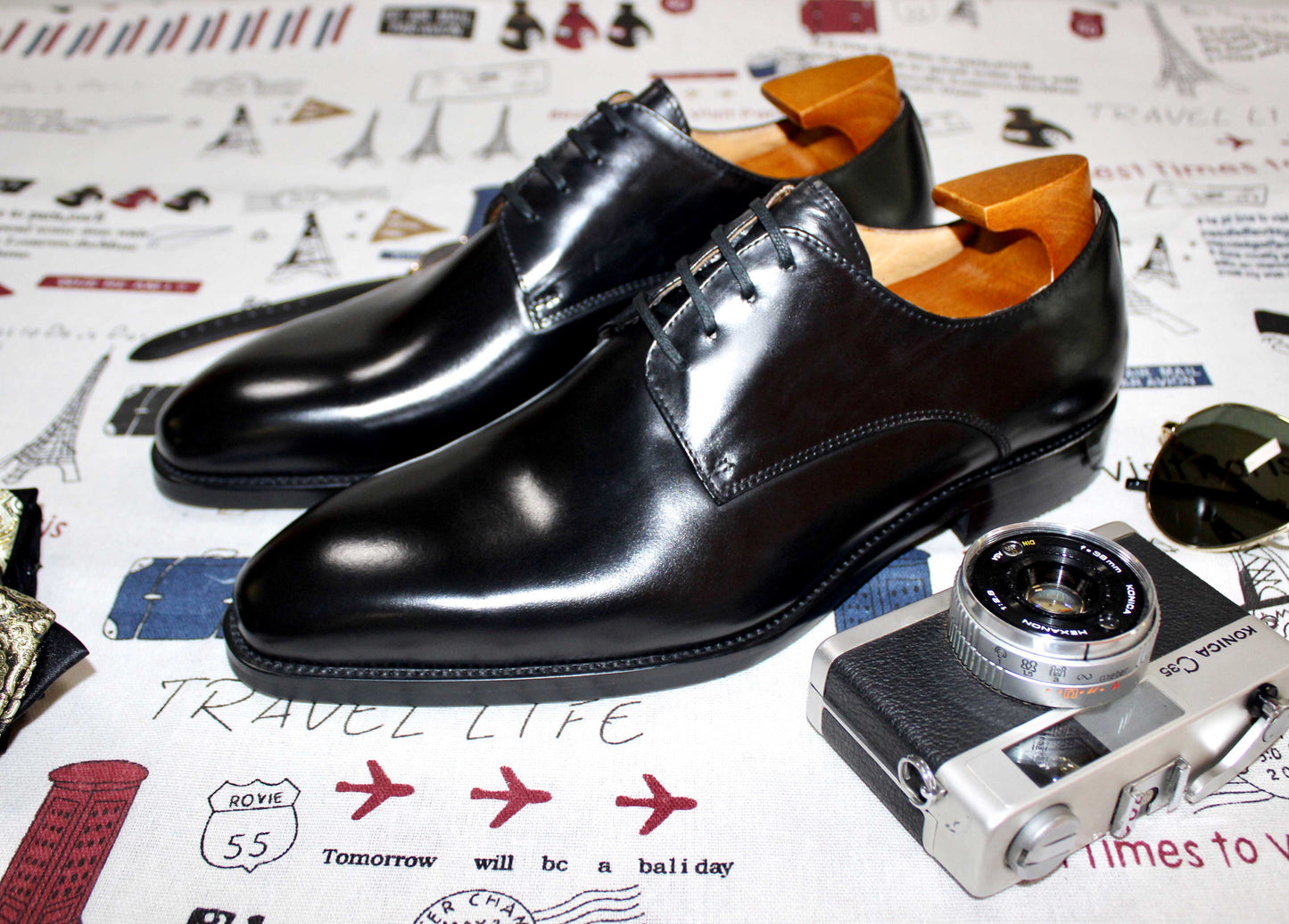 Black Derby Lace Up Shoes - Pointed Toe | Hides&Cult