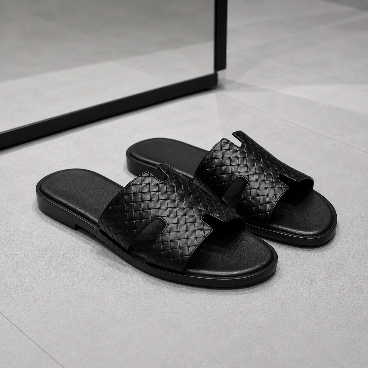 Austin Mens Slippers in Black Effect Leather | Hides&Cult