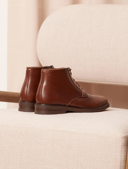 The Essential Chukka Boots - Grained Black | Hides&Cult