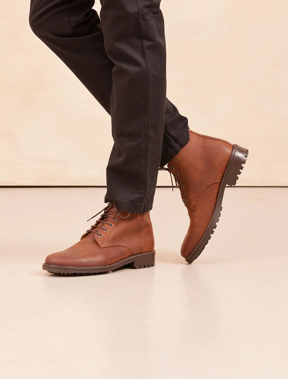 The COMMANDO Chukka - Grained Brown | Hides&Cult