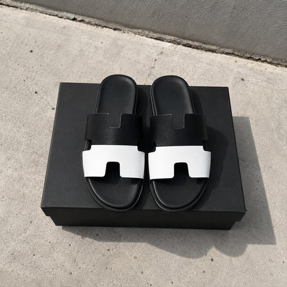 Austin Mens Slippers in White - Black Two Tone Leather | Hides&Cult