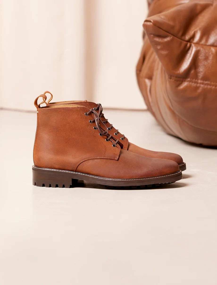 The COMMANDO Chukka - Grained Brown | Hides&Cult