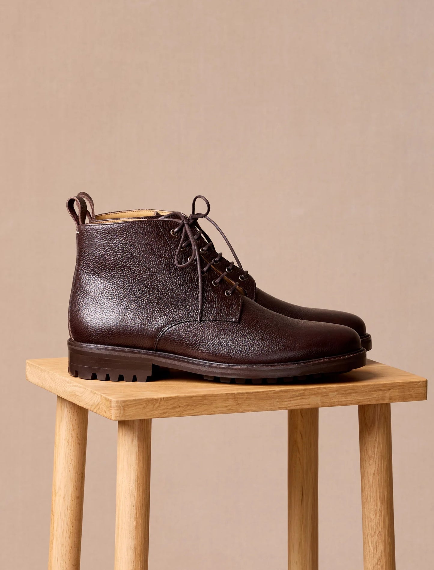 The COMMANDO Chukka - Grained Brown | Hides&Cult